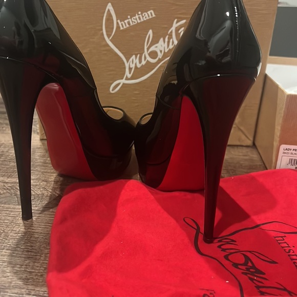 Christian Louboutin heels - Picture 5 of 5